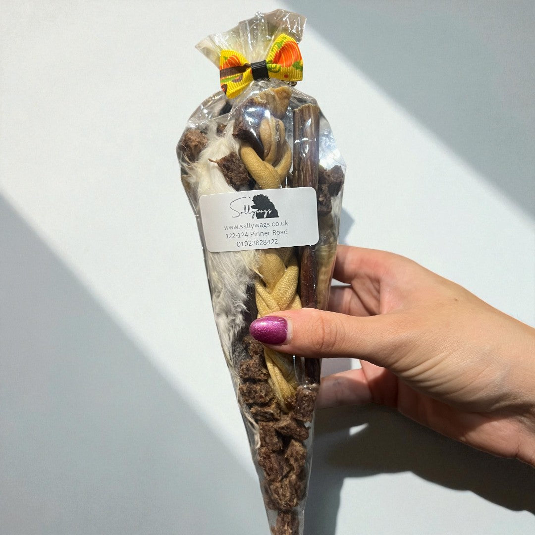 Natural Treat Cone (Free with orders £25+ using code FREEGIFT25)
