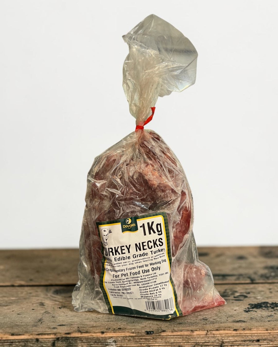 Dougie's Turkey Necks 1kg